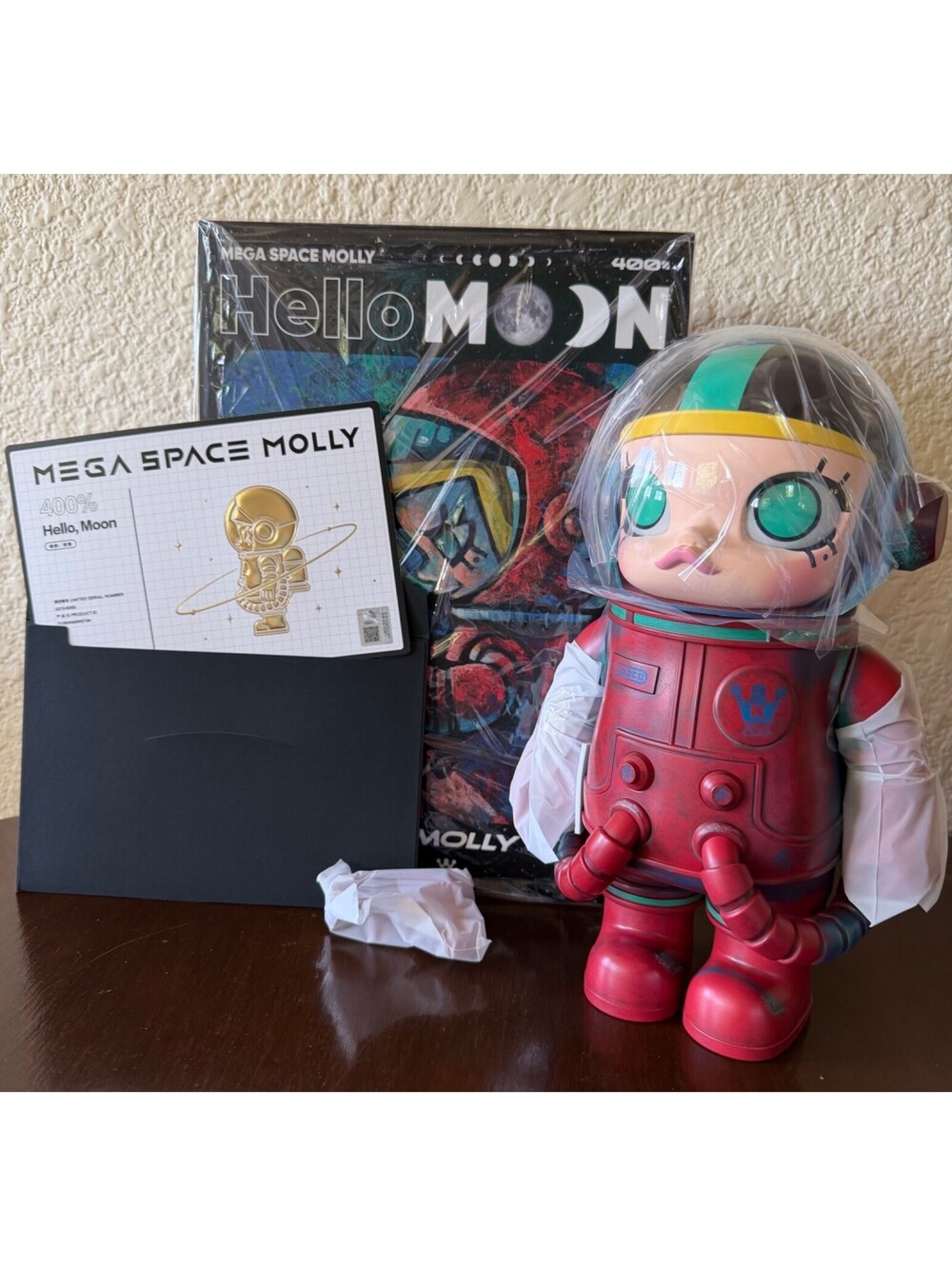 Mega Space Molly Hello Moon 400% Action Figure Limited Edition NEW Open Box